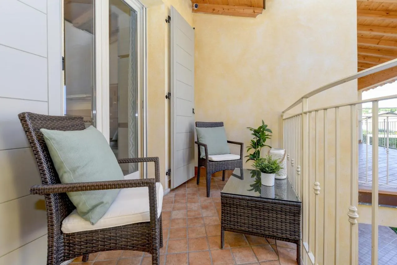 Casa Verde Manerba del Garda 0*,