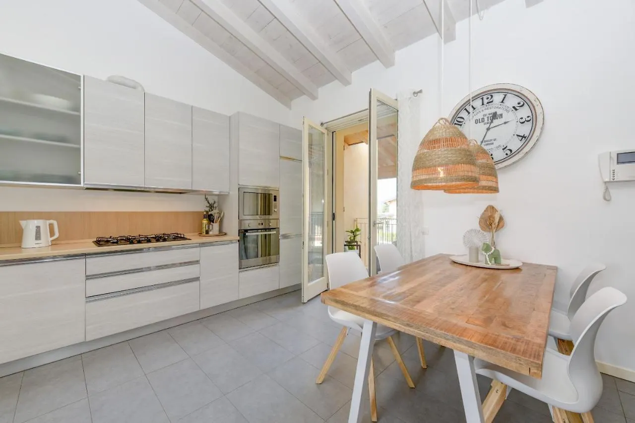 Apartament Casa Verde Manerba del Garda Włochy